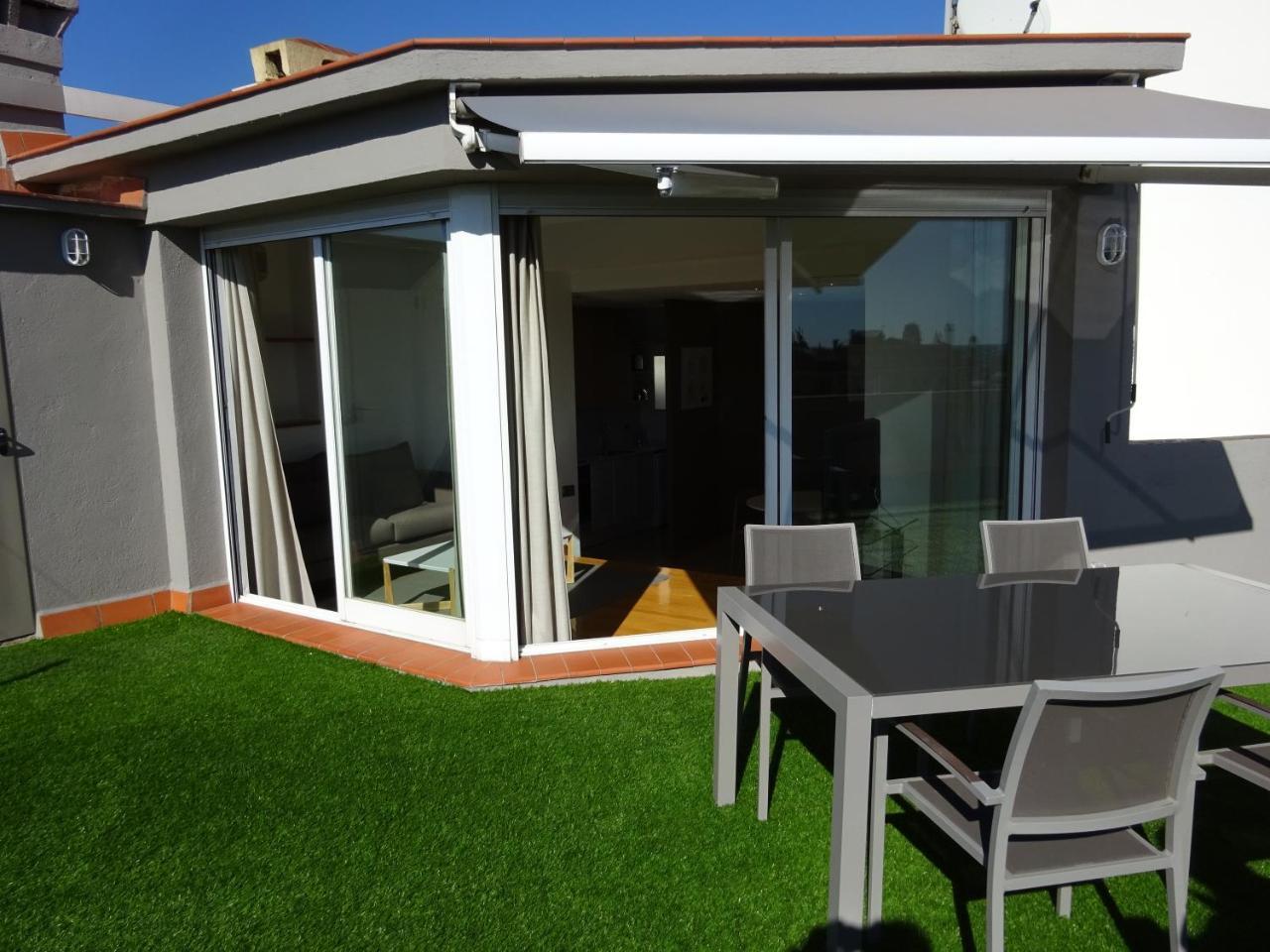 Fisa Rentals Shopping Barcelona Exterior photo
